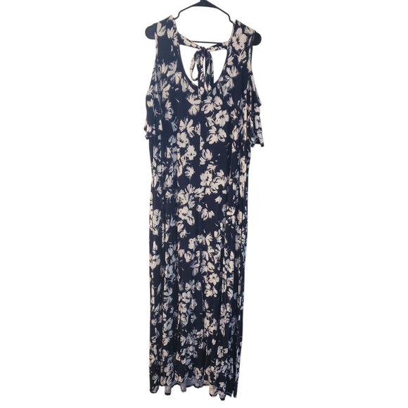 Lane Bryant Black and Cream Floral Maxi Dress - Picture 2 of 3